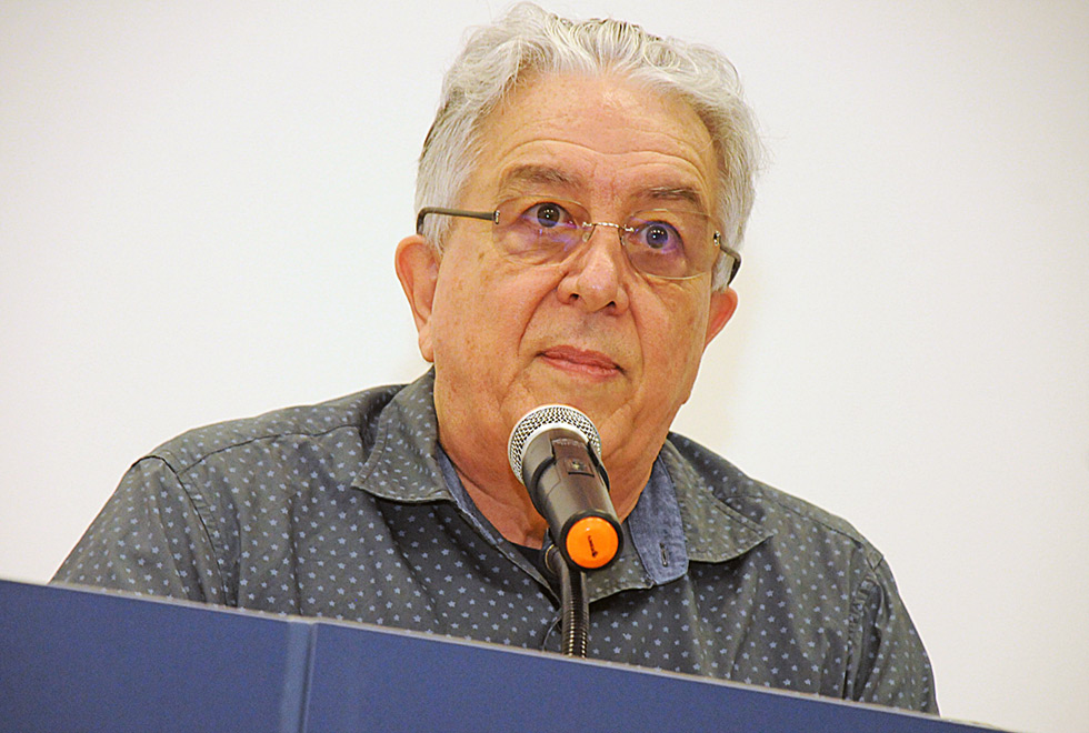 Jorge Coli, diretor do IFCH, fala da importância de Fausto Castilho