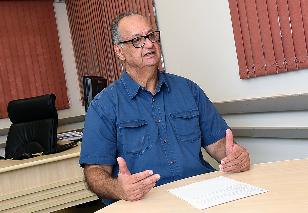 O professor Roberto Paes, diretor executivo da DEA O professor Roberto Paes, diretor executivo da DEA