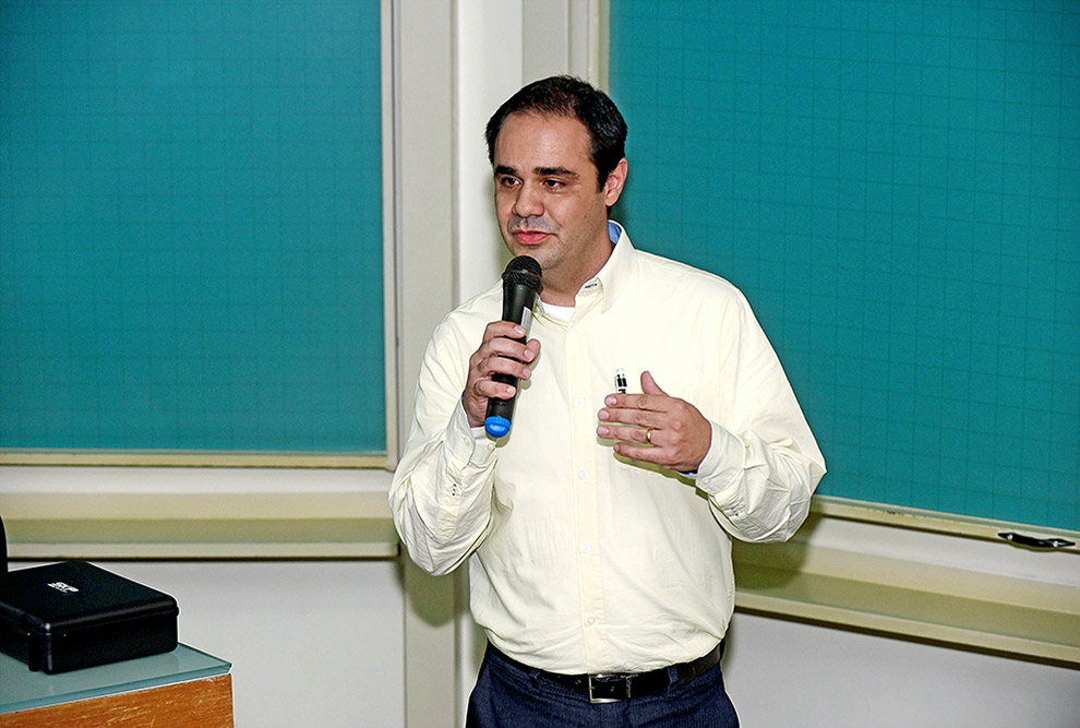 Diretor do IFGW, Pascoal José Giglio Pagliuso Diretor do IFGW, Pascoal José Giglio Pagliuso