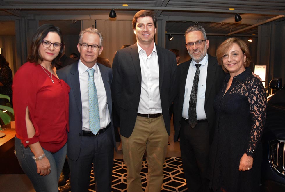 Keila Knobel, reitor Marcelo Knobel, vice-prefeito Henrique Magalhães Teixeira, Marco Aurélio Lima e Eliana Amaral na inauguração da Campinas Decor na Fazenda Argentina