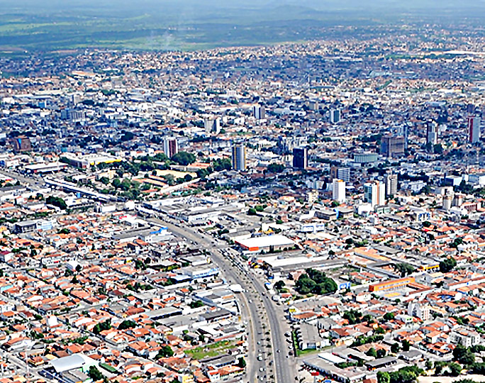 Feira de Santana: 2 mil km para chegar à Unicamp Feira de Santana: 2 mil km para chegar à Unicamp