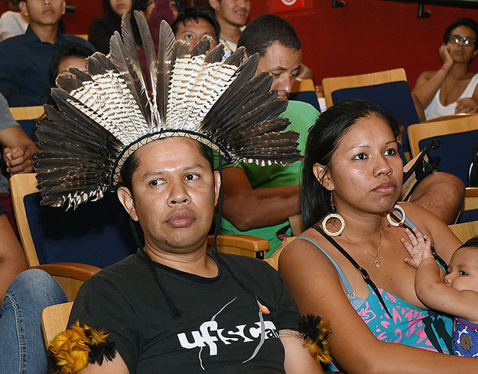 Unicamp terá primeiro vestibular indígena Unicamp terá primeiro vestibular indígena