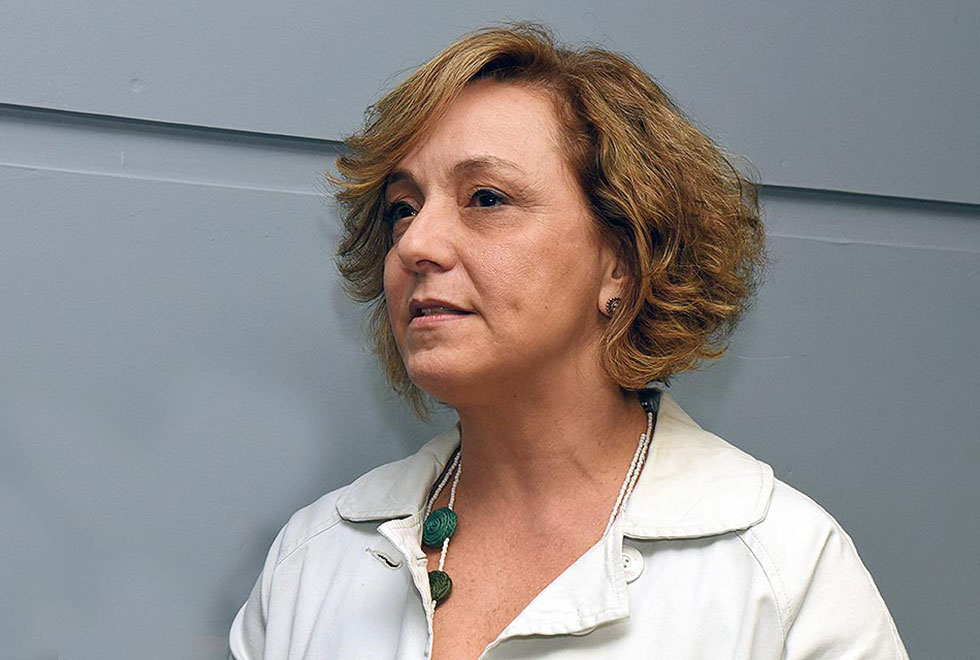 Pró-reitora de Graduação, Eliana Amaral Pró-reitora de Graduação, Eliana Amaral