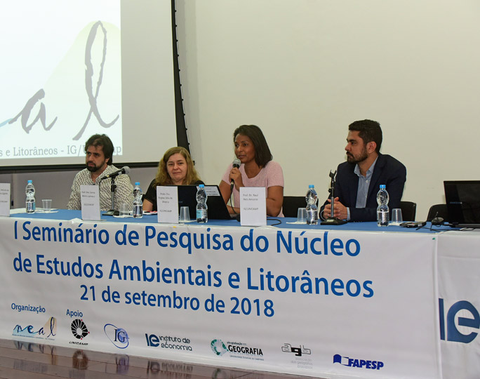 Pesquisadores brasileiros e cubanos discutem desafios políticos, técnicos e ambientais da gestão costeira Pesquisadores brasileiros e cubanos discutem desafios políticos, técnicos e ambientais da gestão costeira