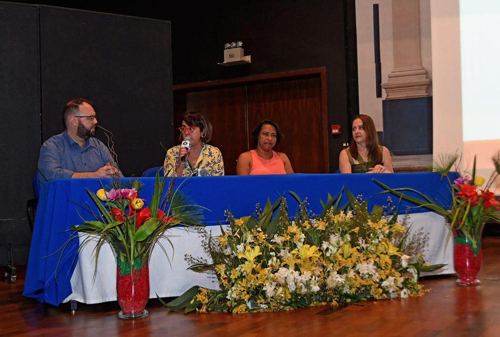 mesa de abertura