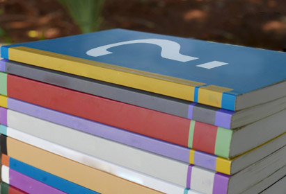 Inscrições para edital podem ser feitas até 24 de fevereiro de 2019. Ilustração: Paulo Cavalheri com livros da Editora da Unicamp Inscrições para edital podem ser feitas até 24 de fevereiro de 2019. Ilustração: Paulo Cavalheri com livros da Editora da Unicamp