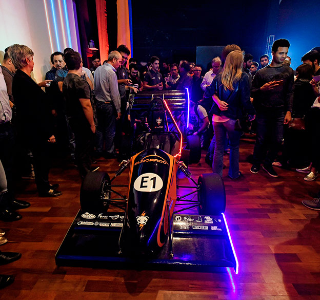 E2018 é a esperança de tricampeonato mundial Carro elétrico apresentado pela equipe de alunos da Unicamp