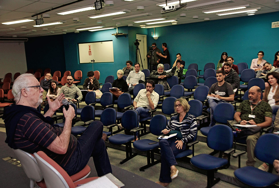Cineasta Ugo Giorgetti na aula inaugural do curso, em 15 de agosto. Foto: Antonio Scarpinetti 