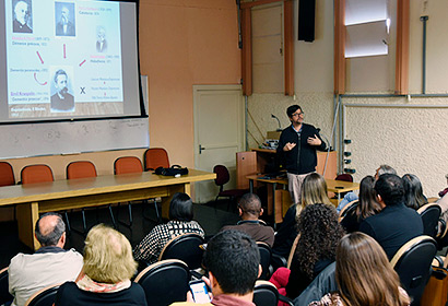 Evento organizado pelo Laboratório de Neuroproteômica do IB mostra dificuldades enfrentadas por pacientes | Foto: Antonio Scarpinetti