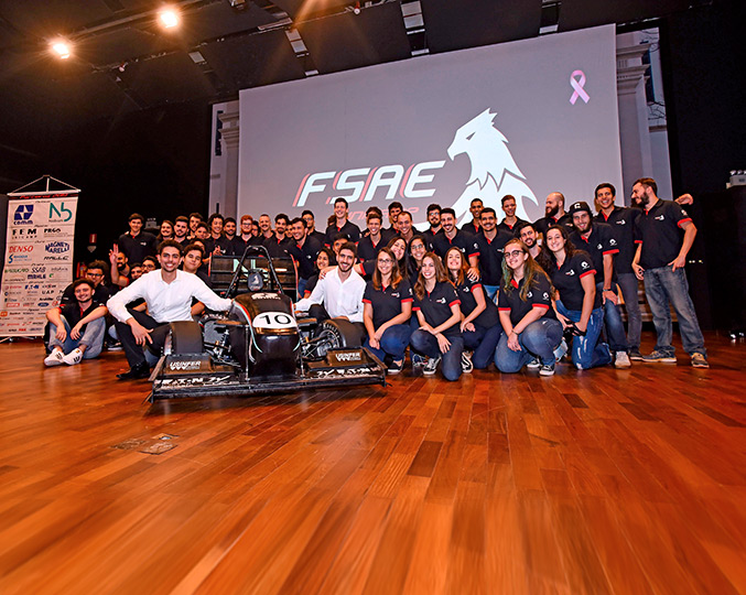 Com 52 membros, equipe acompanha movimento da universidade e promove inclusão Com 52 membros, equipe acompanha movimento da universidade e promove inclusão