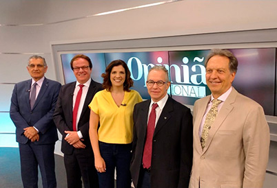 Os três reitores durante a gravação do Opinião Nacional Os três reitores durante a gravação do Opinião Nacional
