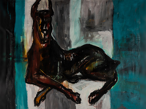 Pintura sobre lona, desenho e gravura incluem a mostra “Série dos Cachorros”, de Fabio de Bittencourt (Fotos: Gisele Bertinato) audescrição: pintura de um cachorro deitado