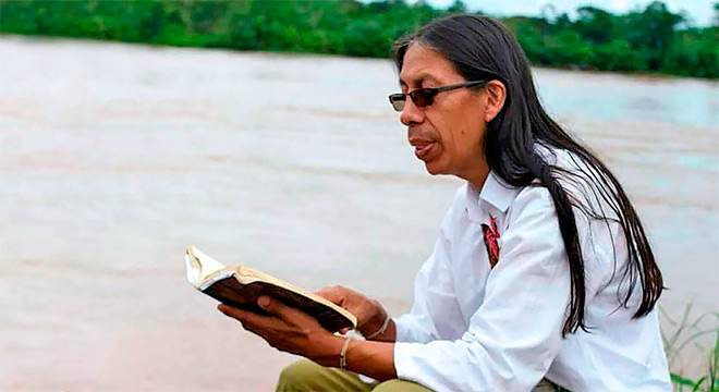 poeta colombiano Hugo Jamioy poeta colombiano Hugo Jamioy