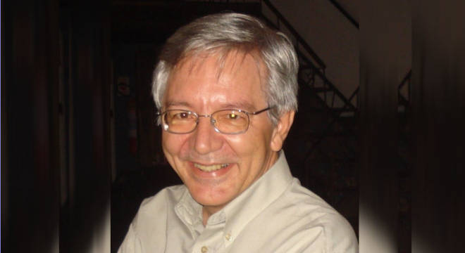 Historiador da ciência Olival Freire Jr. é o novo cientista residente do IdEA Historiador da ciência Olival Freire Jr. é o novo cientista residente do IdEA