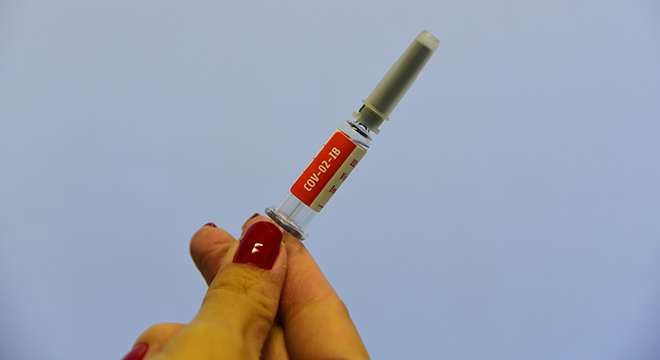 Vacina Cinovac Biotec-HC | Foto: Antonio Scarpinetti