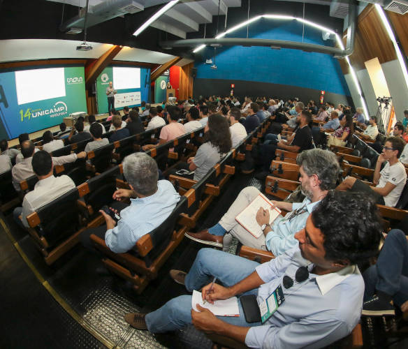 O encontro é o principal evento realizado pelo grupo de ex-alunos empreendedores Foto da edição do ano passado realizada no Auditório do Centro de Convenções
