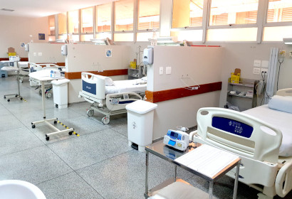 São leitos desativados no início de junho devido ao cancelamento de contrato por descumprimento de cláusula com a empresa responsável pelos médicos São leitos desativados no início de junho devido ao cancelamento de contrato por descumprimento de cláusula com a empresa responsável pelos médicos
