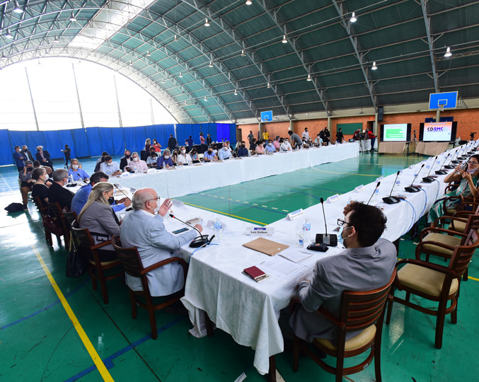 Em reunião do Conselho da RMC, reitor da Unicamp Antonio Meirelles afirma que a meta da gestão é se aproximar cada vez mais da população e contribuir na busca de soluções para seus problemas Em reunião do Conselho da RMC, reitor da Unicamp Antonio Meirelles afirma que a meta da gestão é se aproximar cada vez mais da população e contribuir na busca de soluções para seus problemas