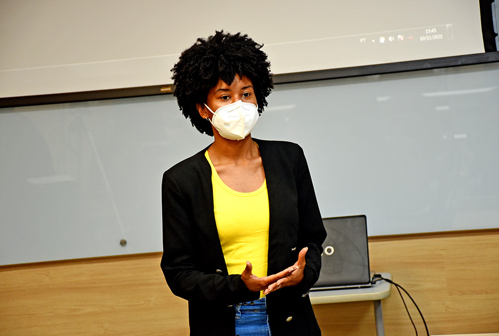 Vereadora de Campinas Paolla Miguel durante a abertura do Unicamp Afro 2021