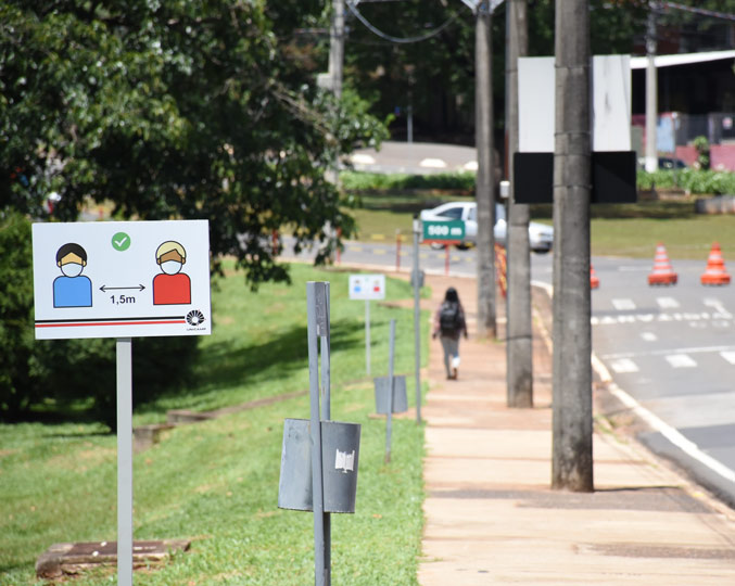 São peças de comunicação baseadas em insights comportamentais que estimulam a adesão aos protocolos sanitários de enfrentamento à Covid-19 na Universidade