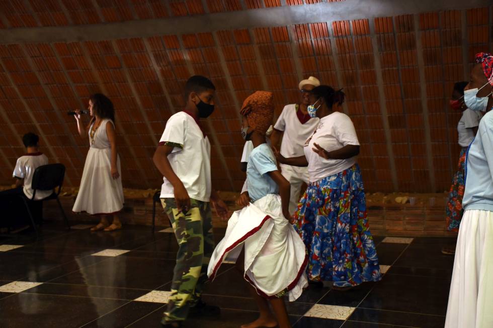 Batuque de Umbigada encerra programação Batuque de Umbigada encerra programação