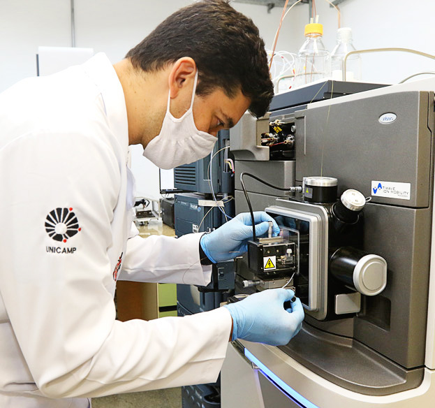 Tecnologia da Informação foi o setor com maior número de projetos colaborativos firmados com o setor empresarial, segundo o levantamento da Agência de Inovação Tecnologia da Informação foi o setor com maior número de projetos colaborativos firmados com o setor empresarial, segundo o levantamento da Agência de Inovação