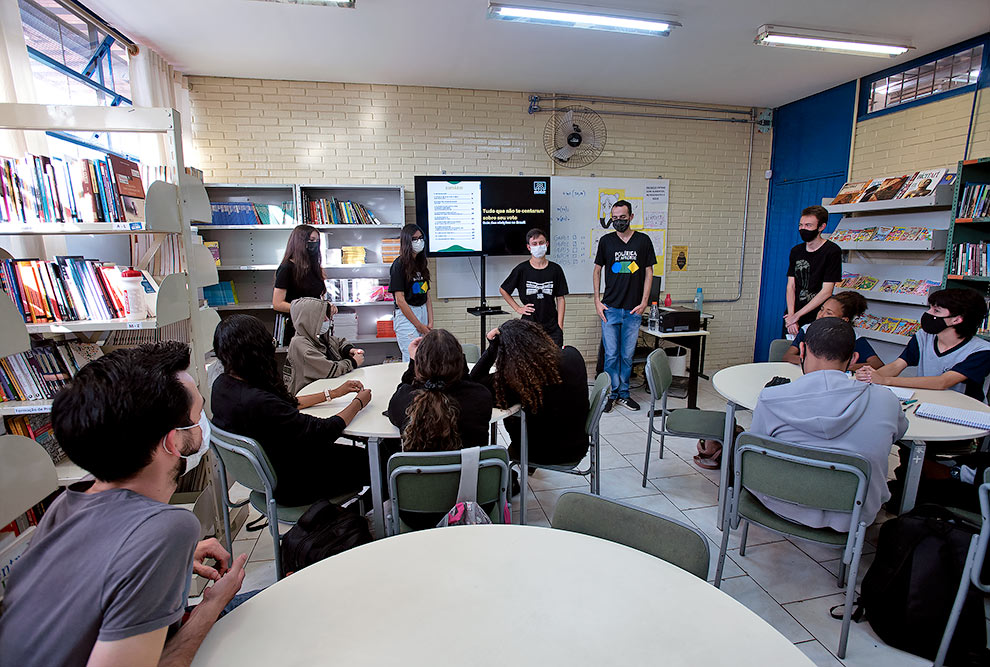 A proposta é criar um espaço para discutir o funcionamento do sistema político brasileiro A proposta é criar um espaço para discutir o funcionamento do sistema político brasileiro