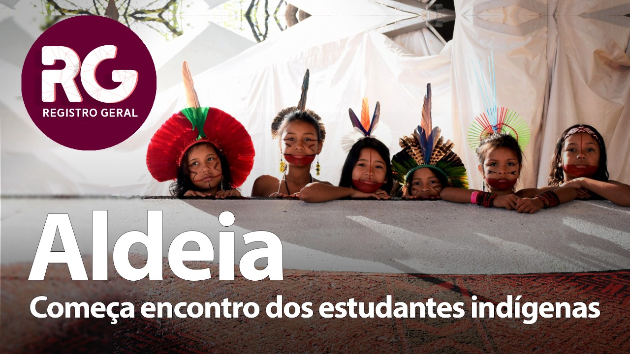 Crianças indígenas aparecem na capa do programa RG Unicamp. O título que aparece é "Aldeia"