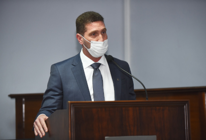 O professor Augusto César da Silveira vai ocupar o cargo no quadriênio 2022-2026, em substituição ao professor José Roberto Ribeiro O professor Augusto César da Silveira vai ocupar o cargo no quadriênio 2022-2026, em substituição ao professor José Roberto Ribeiro
