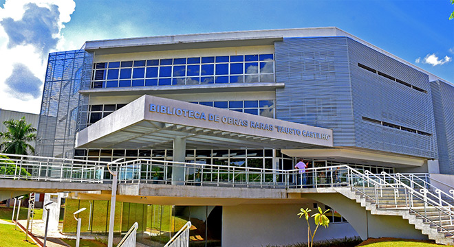 A BORA abriga 26 coleções especiais, com seus volumes divididos entre os séculos XV e XXI A BORA abriga 26 coleções especiais, com seus volumes divididos entre os séculos XV e XXI