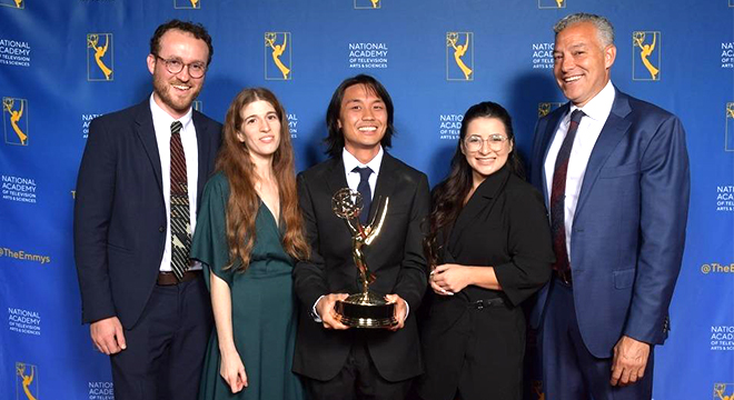 Equipe da The Outlaw Ocean Project vencedora do Emmy de Notícias e Documentários
