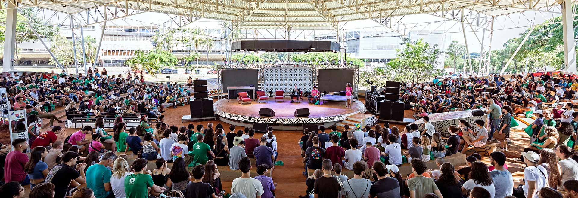 A programação é composta por atividades culturais e de recepção, em que os estudantes podem conhecer a estrutura da Unicamp e começar a se familiarizar com a vida acadêmica A programação é composta por atividades culturais e de recepção, em que os estudantes podem conhecer a estrutura da Unicamp e começar a se familiarizar com a vida acadêmica