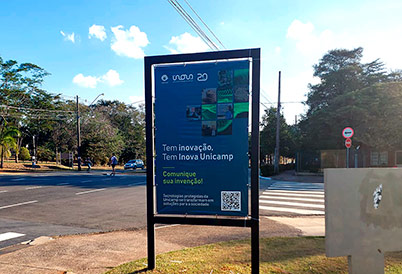 Os banners espalhados pelo campus da Unicamp em Campinas ainda contam com um código QR direcionando o usuário à página Proteja sua Pesquisa: Garanta sua Inovação, no site da Inova
