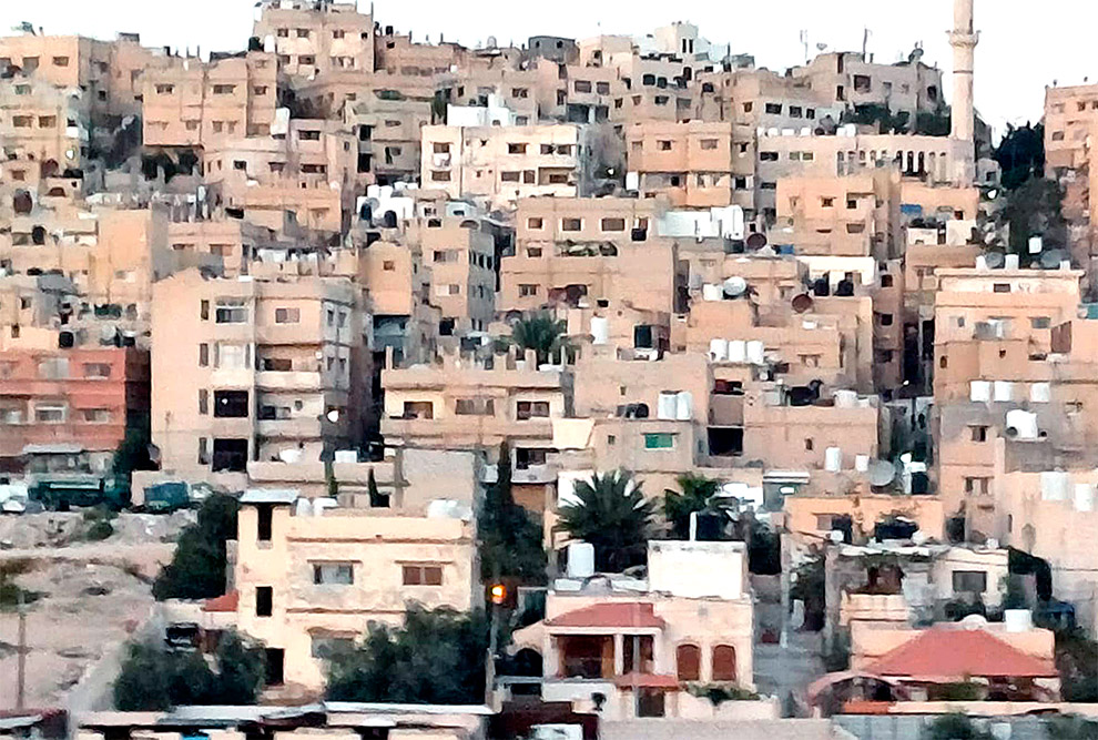 Imagem do Bairro de Zarqa, local em que está o sítio arqueológico (Foto: arquivo pessoal) Imagem do Bairro de Zarqa, local em que está o sítio arqueológico (Foto: arquivo pessoal)