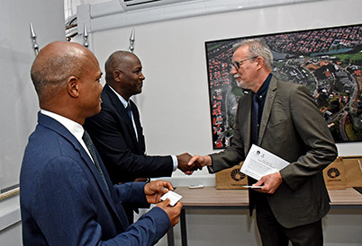 Representantes da Universidade da Guiana Francesa disseram ter interesse em várias outras áreas de cooperação, como as muitas questões relacionadas à área da saúde Representantes da Universidade da Guiana Francesa disseram ter interesse em várias outras áreas de cooperação, como as muitas questões relacionadas à área da saúde