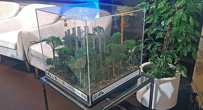 Maquete do projeto AmazonFACE que foi levada para a exposição na COP28 Maquete do projeto AmazonFACE que foi levada para a exposição na COP28