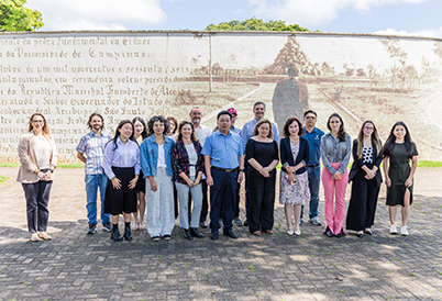 A comitiva da CAU veio à Unicamp para conhecer a Feagri para futuras parcerias A comitiva da CAU veio à Unicamp para conhecer a Feagri para futuras parcerias