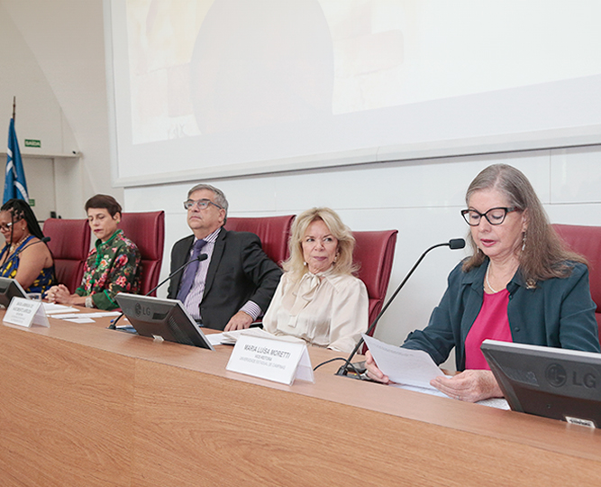 A reitora em exercício Maria Luiza Moretti: a Universidade conta 44% de mulheres no nível MS3-1 — o ponto inicial da carreira —, mas elas ocupam apenas 27% das vagas de professor titular A reitora em exercício Maria Luiza Moretti: a Universidade conta 44% de mulheres no nível MS3-1 — o ponto inicial da carreira —, mas elas ocupam apenas 27% das vagas de professor titular