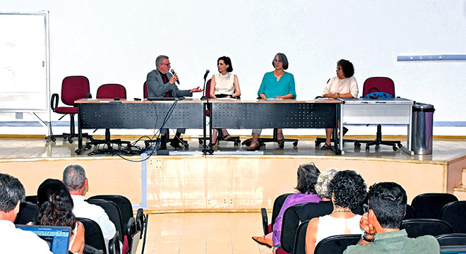 O programa tem como foco principal promover o debate acadêmico em torno da sustentabilidade e dos impactos causados pelas mudanças climáticas O programa tem como foco principal promover o debate acadêmico em torno da sustentabilidade e dos impactos causados pelas mudanças climáticas