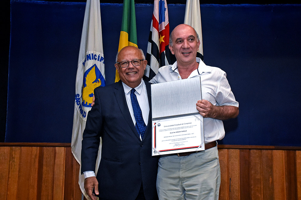 Prêmios Institucionais 2023 - Prêmio de Reconhecimento Acadêmico para Pesquisadores da Carreira de Pesquisador  Prêmios Institucionais 2023 - Prêmio de Reconhecimento Acadêmico para Pesquisadores da Carreira de Pesquisador