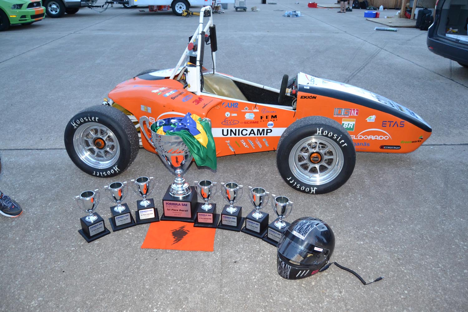 Unicamp E-Racing é a campeã da competição Formula SAE Electric EUA 2013