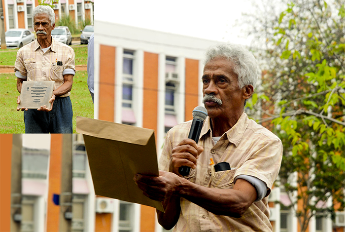 O jardineiro-poeta Sebastião Martins declama durante o evento