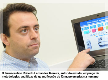 O farmaceutico Roberto Fernandes Moreira