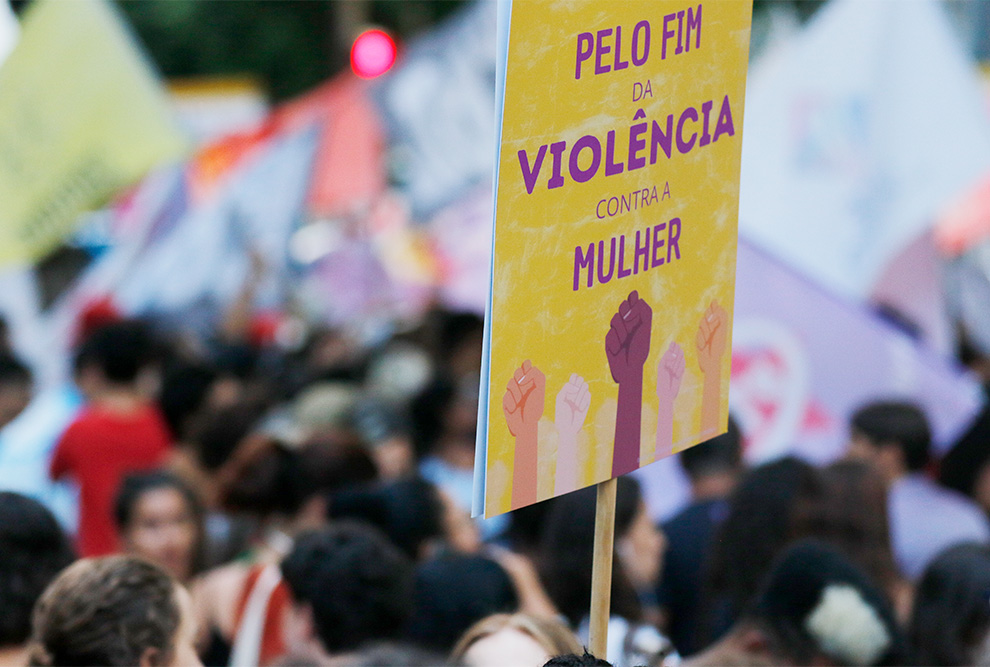 Passeata contra a violência e o feminicídio, realizada na região central do Rio, no Dia Internacional da Mulher deste ano
