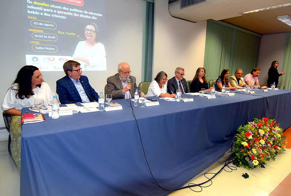 Cerimônia de abertura contou com a presença do ex-reitor e secretário de Educação de Campinas, José Tadeu Jorge, entre outras autoridades
