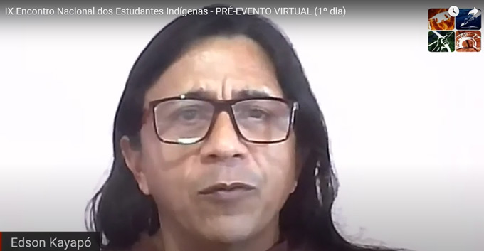audiodescrição: print da tela do evento virtual mostrando o professor indígena edson kayapó