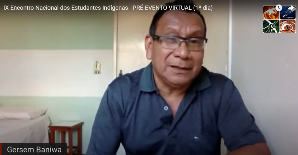 audiodescrição: print da tela do evento virtual mostrando o professor indígena gersom baniwa