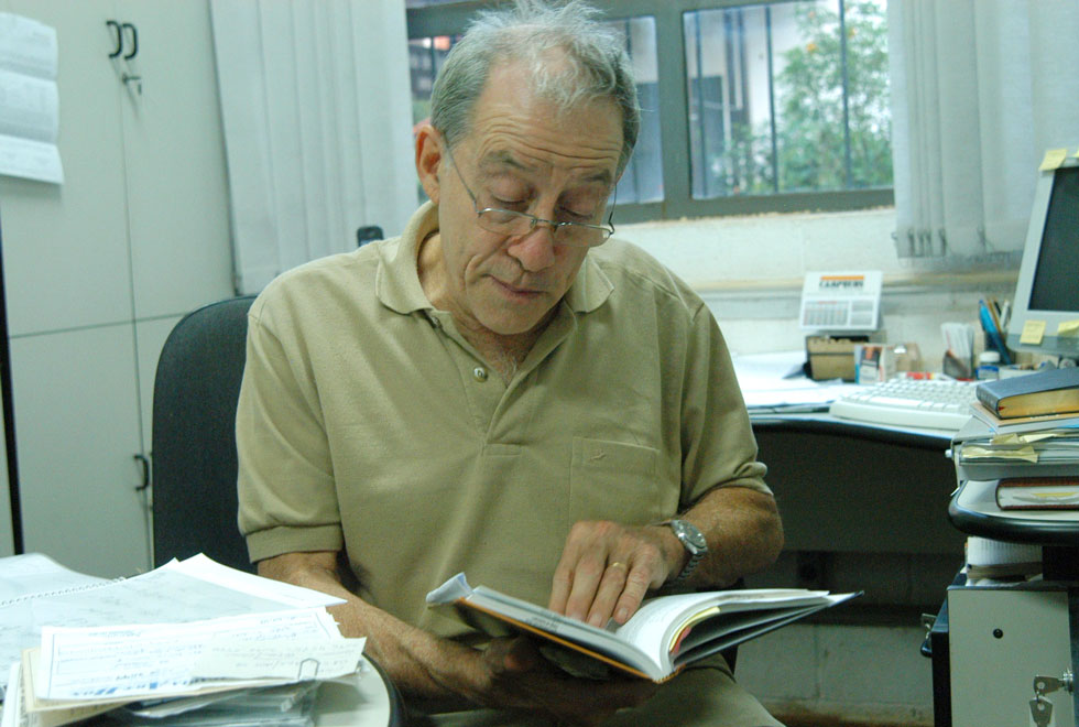Professor Jaime Frejlich foi um dos pioneiros no IFGW