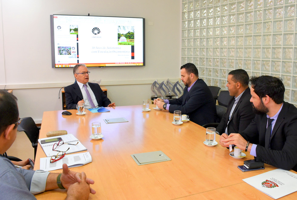 Deputado Gil Diniz é membro efetivo de várias comissões da Alesp