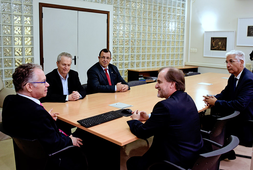 Deputado destaca importância da Unicamp e diz que ajudará na busca de recursos